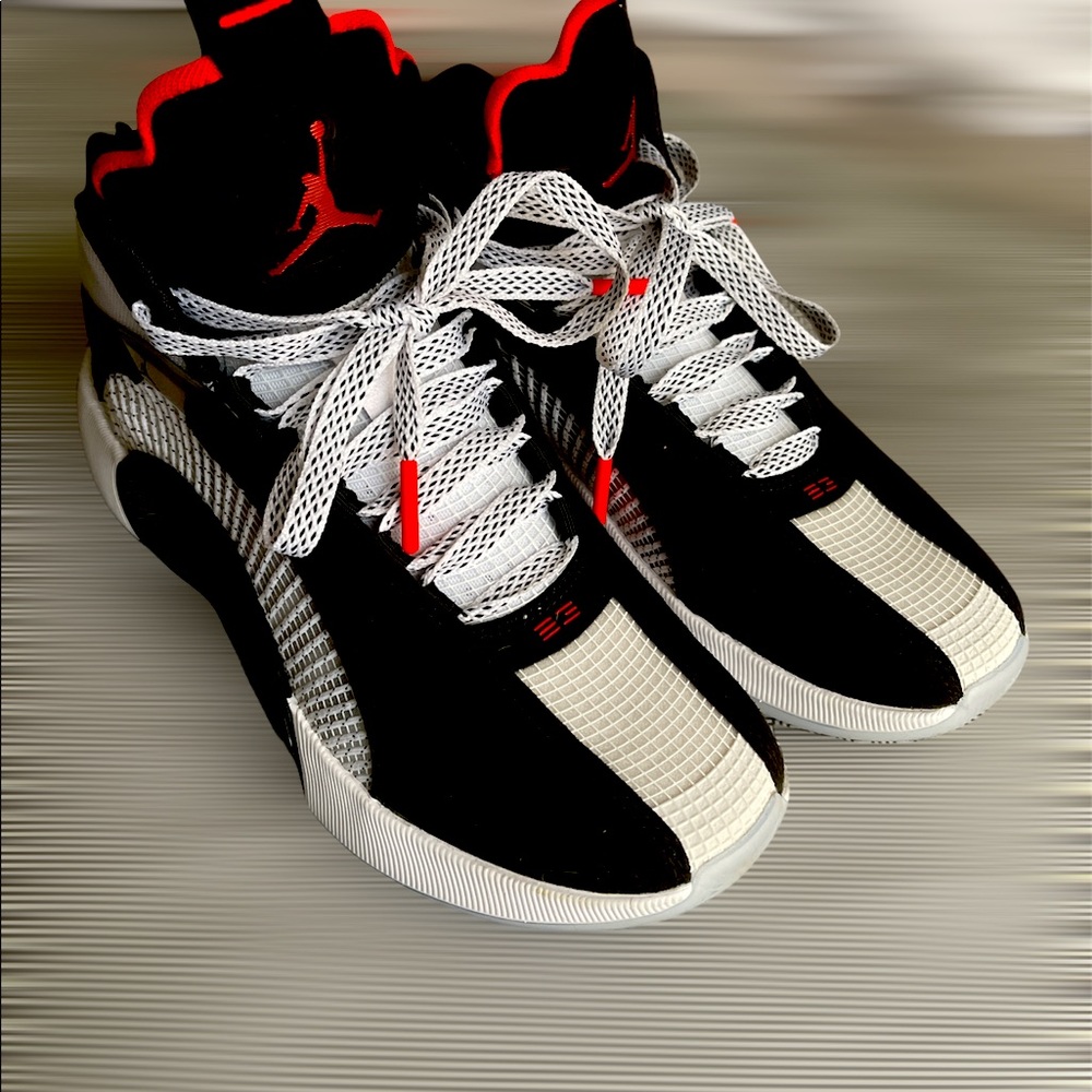 Air Jordan XXXV “DNA” SIZE 6Y !!!!!!